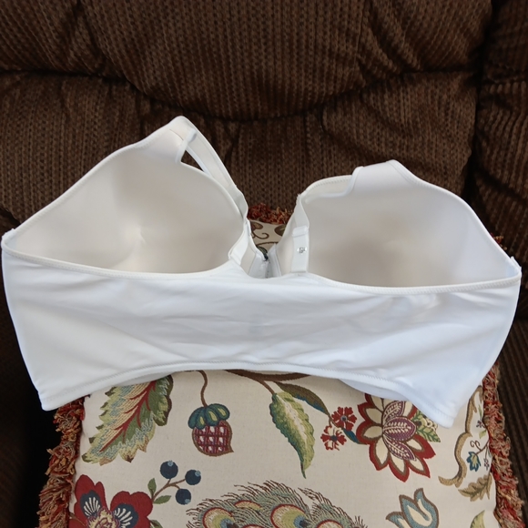 Leading Lady Brigitte Clip 44G Front Close White Wired Posture Support Bra NWOT - Picture 6 of 7